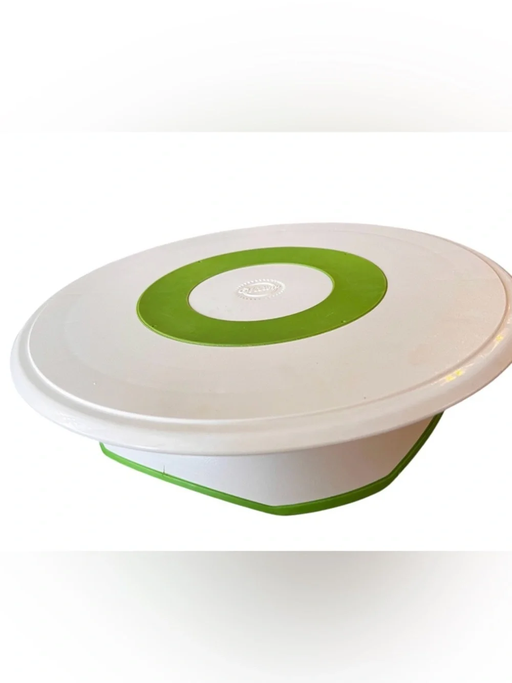 Wilton Trim-N-Turn Ultra Cake Turntable Lazy Susan Cake Decorating Stand - Locks